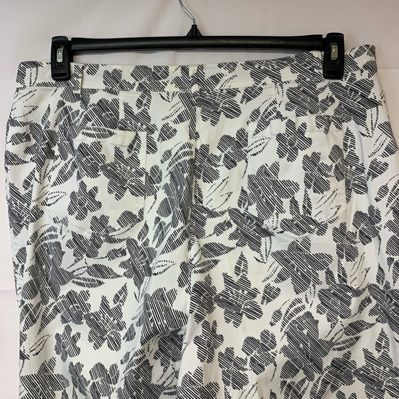 Dana Buchman pants SZ 22 white with black print floral classic flat front - Picture 5 of 11